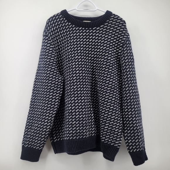 L.L. Bean Men's Bean's Classic Ragg Wool Sweater, Crewneck, Bird's-Eye XL Navy - Picture 3 of 5